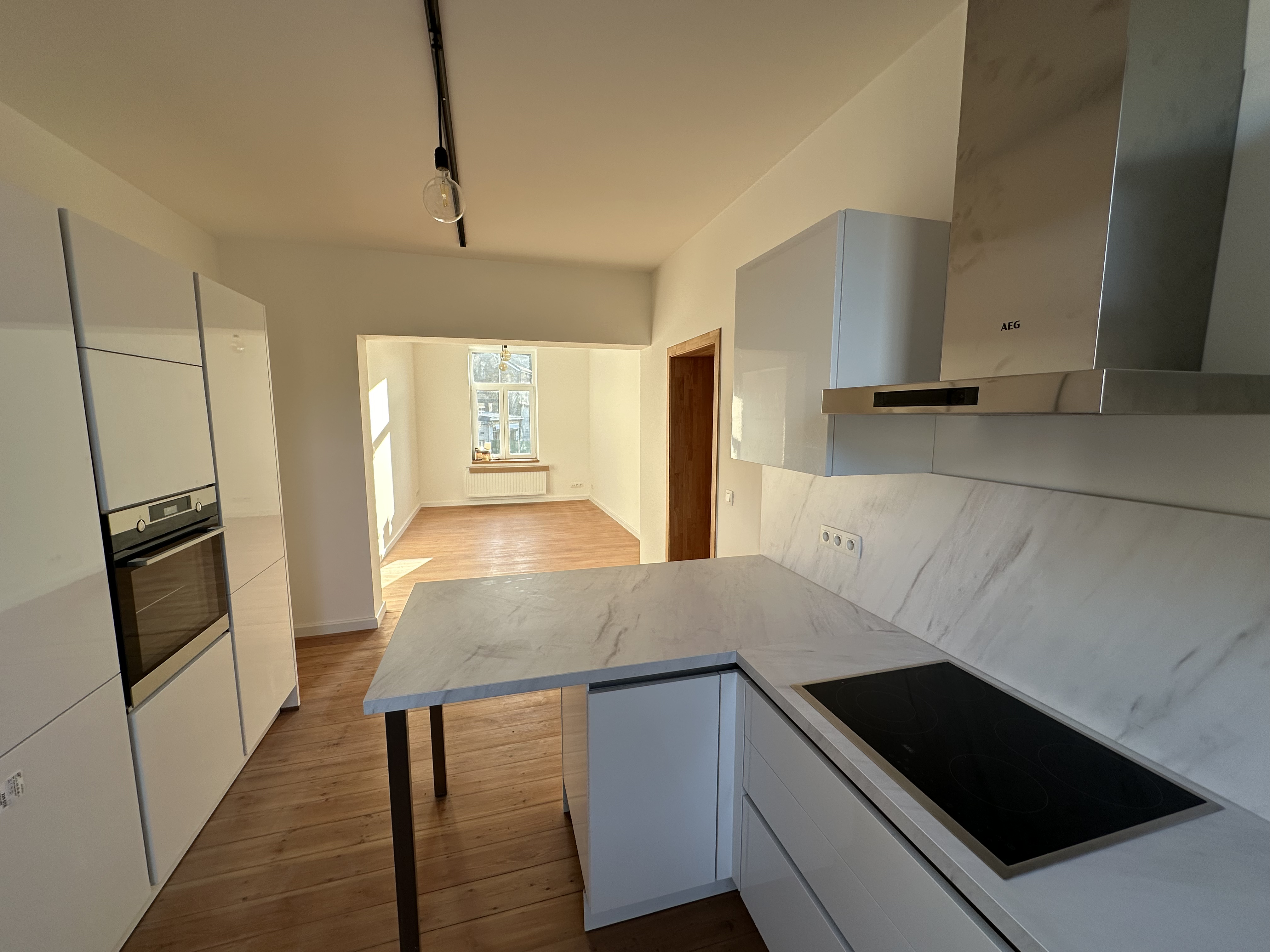 Appartement 3 chambres première location à POULSEUR